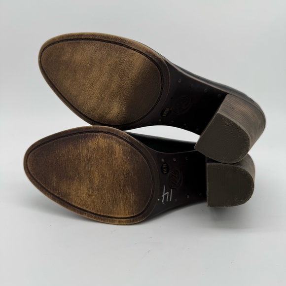 Lucky Brand Black Leather Heel Ankle Bootie Size 8 - Picture 9 of 12